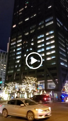 Sportswear Store «Columbia Sportswear», reviews and photos, 830 N Michigan Ave, Chicago, IL 60611, USA