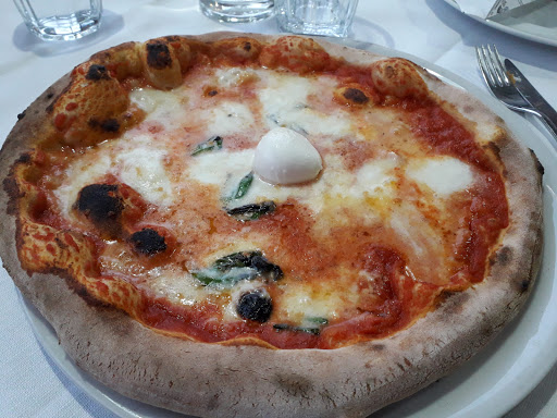Genesis Ristorante Pizzeria in Savignano sul Panaro, Provincia di Modena