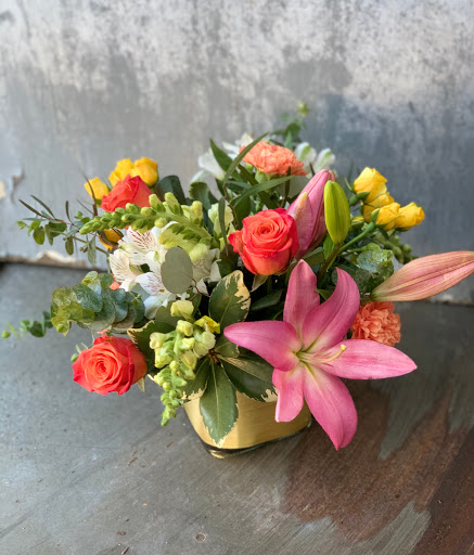 Florist «Petals & Vines», reviews and photos, 410 Main St E, Monmouth, OR 97361, USA