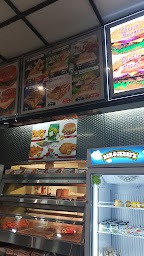 Photo n°8 de Chicken Spot Halal à Champs-sur-Marne ()