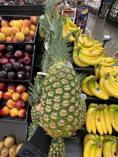 Supermarket «Giant Eagle Supermarket», reviews and photos, 14100 Detroit Ave, Lakewood, OH 44107, USA