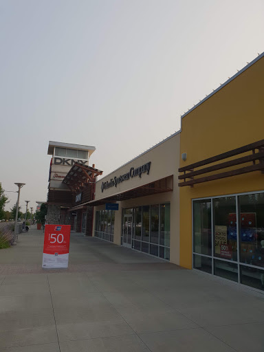 Sportswear Store «Columbia Sportswear Outlet Store at Seattle Premium Outlets», reviews and photos, 10600 Quil Ceda Blvd #920, Tulalip, WA 98271, USA