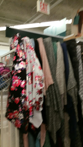 Fabric Store «Jo-Ann Fabrics and Crafts», reviews and photos, 555 W Roosevelt Rd, Chicago, IL 60607, USA