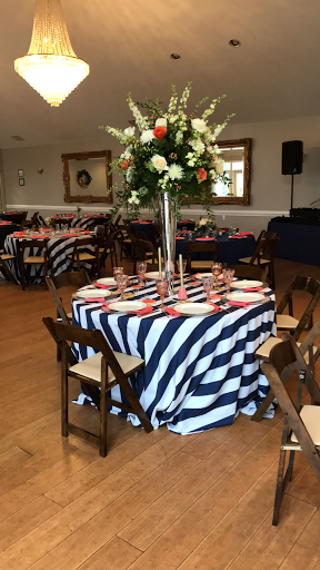 Florist «Cary Florist», reviews and photos, 100 Parkthrough St, Cary, NC 27511, USA