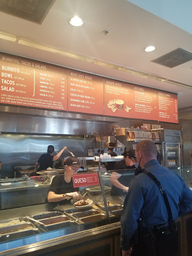 Mexican Restaurant «Chipotle Mexican Grill», reviews and photos, 237 Boston Post Rd W, Marlborough, MA 01752, USA