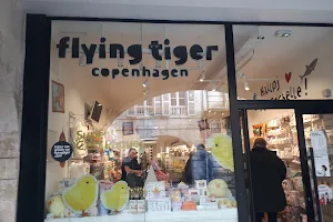 Flying Tiger Copenhagen La Rochelle image