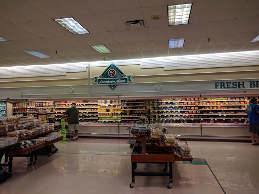 Grocery Store «Winn-Dixie», reviews and photos, 8867 SE Bridge Rd, Hobe Sound, FL 33455, USA