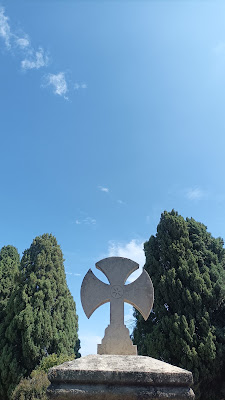 Cimetière à Corbère