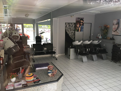 M.A.C Coiffure à Pau