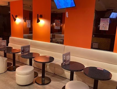 Girls bar LIPS (ガールズバーリップス)池袋店