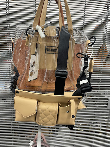 Clothing Store «Burlington Coat Factory», reviews and photos, 30 W Rand Rd, Arlington Heights, IL 60004, USA