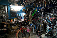 The Honey Pot Bicycle Collective - Photo 2 - Car repair in Jacksonville, FL, Jacksonville