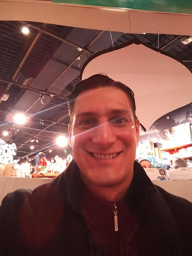 Toy Store «Disney Store», reviews and photos, 313 Smith Haven Mall, Lake Grove, NY 11755, USA