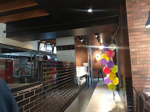 Photo n°53 de Domino's Pizza Marseille 7 à Marseille ()