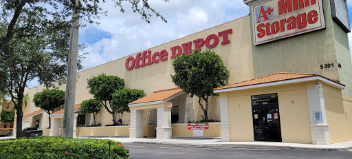 Office Depot, 5301 W 20th Ave, Hialeah, FL 33012, USA, 