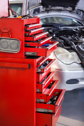 Comentarios y opiniones de Mechanics Express Cambios de Aceite y Mecánica Automotriz