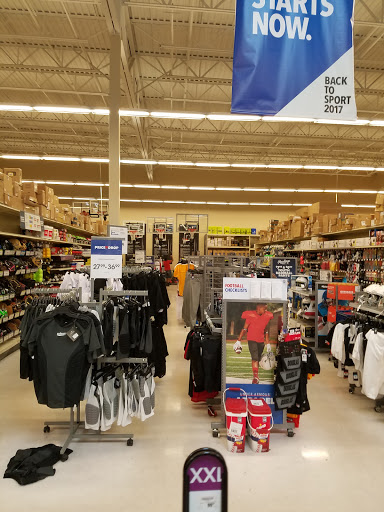Sporting Goods Store «Academy Sports + Outdoors», reviews and photos, 7171 N Davis Hwy, Pensacola, FL 32504, USA