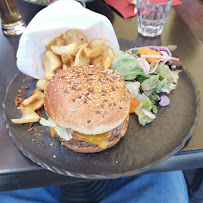 Hamburger du Restaurant Le Trappeur à Les Deux Alpes - n°5