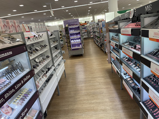 Hair Salon «Ulta Beauty», reviews and photos, 2915 Harrison Ave NW #255, Olympia, WA 98502, USA