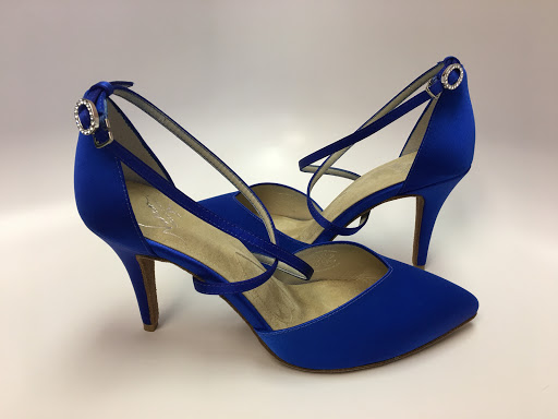 Shoe Store «Signature Shoes», reviews and photos, 271 Westwood Ave, Westwood, NJ 07675, USA