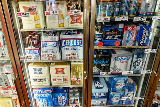 Liquor Store «R & R Liquor», reviews and photos, 1845 Main St, Colorado Springs, CO 80911, USA