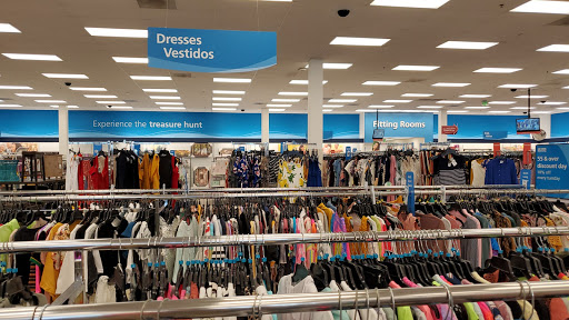 Clothing Store «Ross Dress for Less», reviews and photos, 233 W Alexander St, Plant City, FL 33563, USA