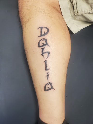 Tattoo Shop «Guerilla Tattoo», reviews and photos, 19 W King St, Shippensburg, PA 17257, USA