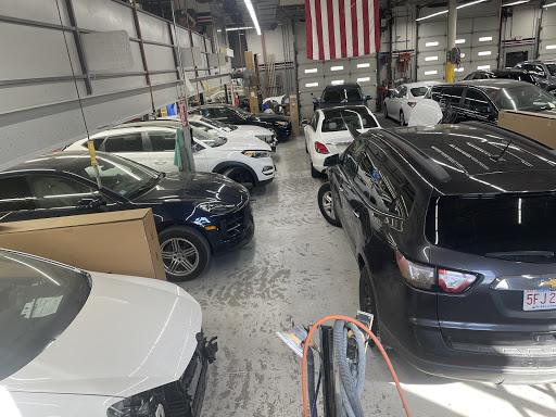 Auto Body Shop «Boston Body Works, Inc.», reviews and photos, 839 Albany St, Boston, MA 02119, USA