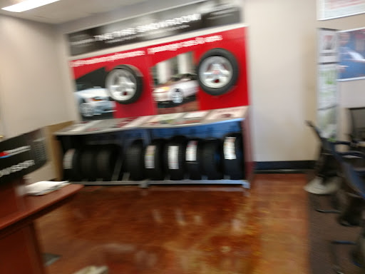 Tire Shop «Firestone Complete Auto Care», reviews and photos, 10785 California Route 2, Los Angeles, CA 90025, USA