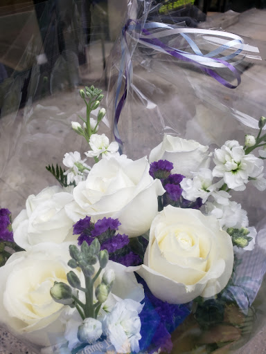 Florist «Sunshine Florist Inc.», reviews and photos, 946 1st Avenue, New York, NY 10022, USA