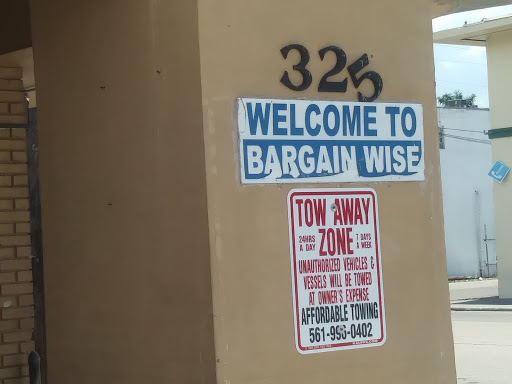 Cosmetics Store «Bargain Wise Beauty Supplies», reviews and photos, 325 SW Ave B, Belle Glade, FL 33430, USA