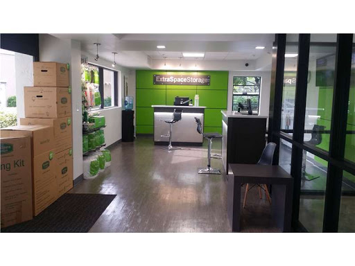 Storage Facility «Extra Space Storage», reviews and photos, 4950 N Dixie Hwy, Oakland Park, FL 33334, USA