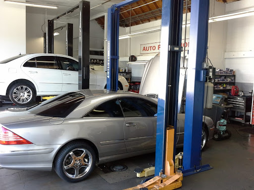 Auto Repair Shop «Auto Precision Repair», reviews and photos, 3121 Thousand Oaks Blvd #4, Thousand Oaks, CA 91362, USA