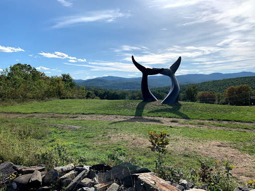 Monument «Reverence (Whales Tails)», reviews and photos, I-89, South Burlington, VT 05403, USA