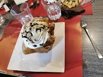Crème glacée frite du Restaurant La Crêpe Dans Le Bec à Le Bec-Hellouin - n°3