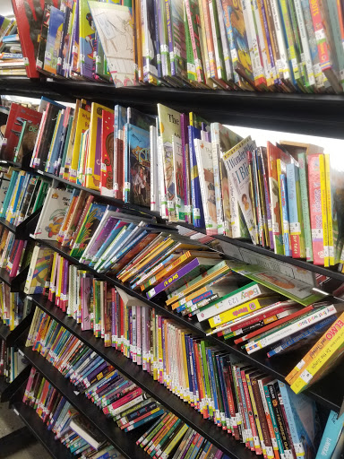 Thrift Store «83rd Ave & Lake Pleasant Goodwill Retail Store & Donation Center», reviews and photos