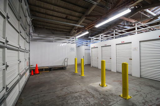 Self-Storage Facility «A-1 Self Storage», reviews and photos, 615 SE Main St, Portland, OR 97214, USA