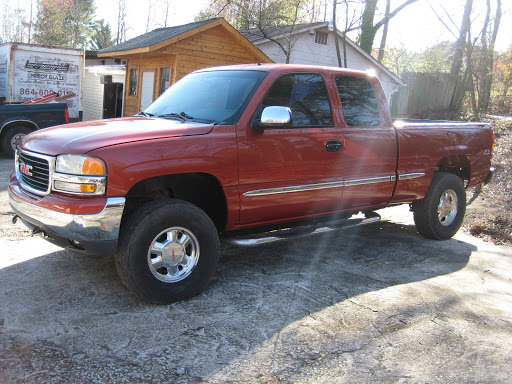 Auto Body Shop «Johnson Auto Body Repair», reviews and photos, 2004 Old Mountain Creek Rd, Greenville, SC 29609, USA