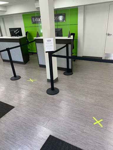 Extra Space Storage image