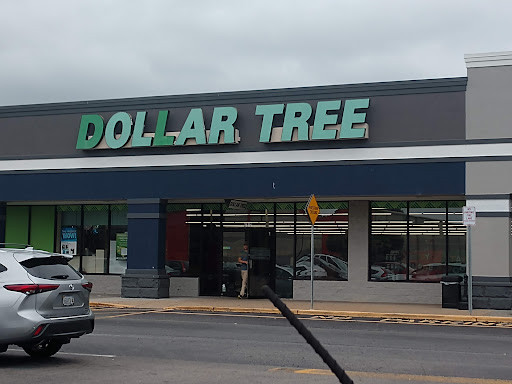 Shopping Mall «Lynnhaven North Shopping Center», reviews and photos, 2720 N Mall Dr, Virginia Beach, VA 23452, USA