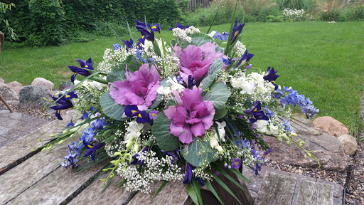 Florist «La Petite Fleur», reviews and photos, 259 Prescott St, St Paul, MN 55107, USA