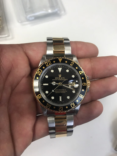 Pawn Shop Â«La Familia Pawn and JewelryÂ», reviews and