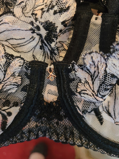 Lingerie Store «Flirt Boutique», reviews and photos, 177 Snelling Ave N, St Paul, MN 55104, USA