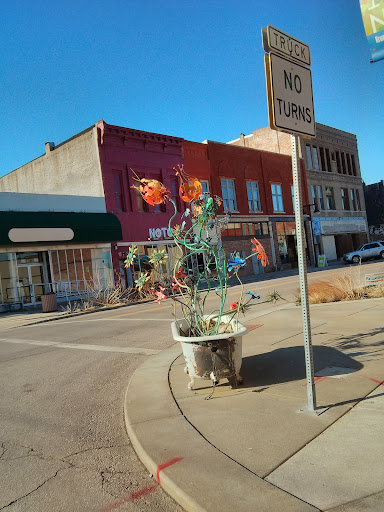 Bunker Coffee Company, 822 N Kansas Ave, Topeka, KS 66608, USA, 