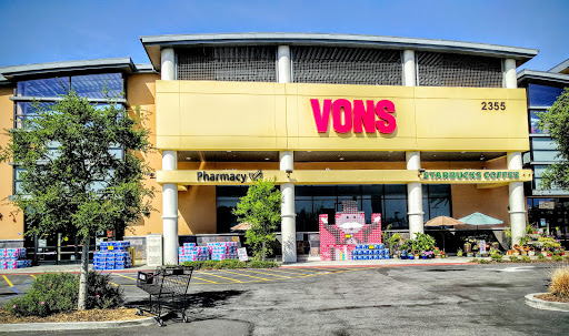 Grocery Store «Vons», reviews and photos, 2355 E Colorado Blvd, Pasadena, CA 91107, USA