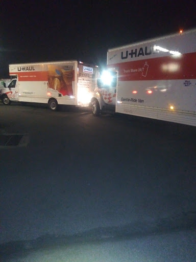 Truck Rental Agency «U-Haul Moving & Storage of Chester», reviews and photos, 1600 Highland Ave, Chester, PA 19013, USA