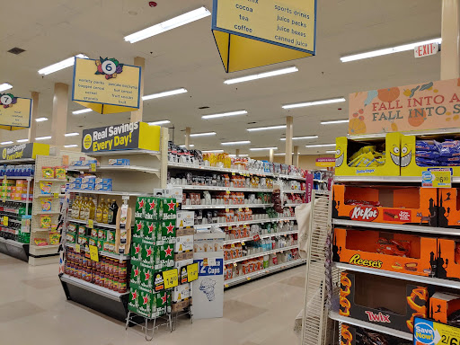 Grocery Store «Hannaford Supermarket», reviews and photos, 217 Dorset St, South Burlington, VT 05403, USA