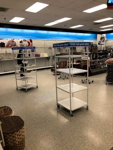 Clothing Store «Ross Dress for Less», reviews and photos, 4021 Durham-Chapel Hill Blvd, Durham, NC 27707, USA