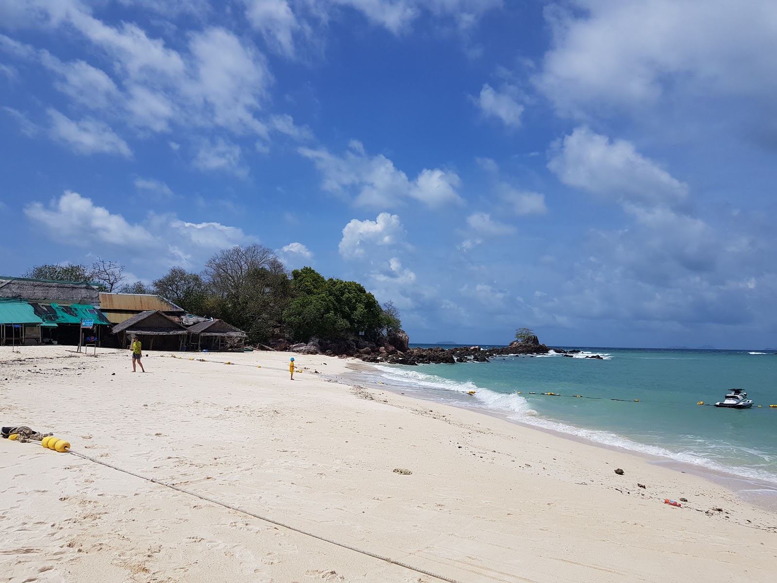 Khai Nai Beach'in fotoğrafı ve güzel manzarası