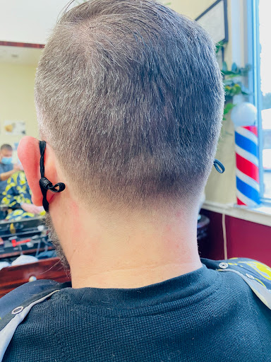 Barber Shop «TL Barbershop», reviews and photos, 1800 Wilson Blvd Unit 130, Arlington, VA 22201, USA